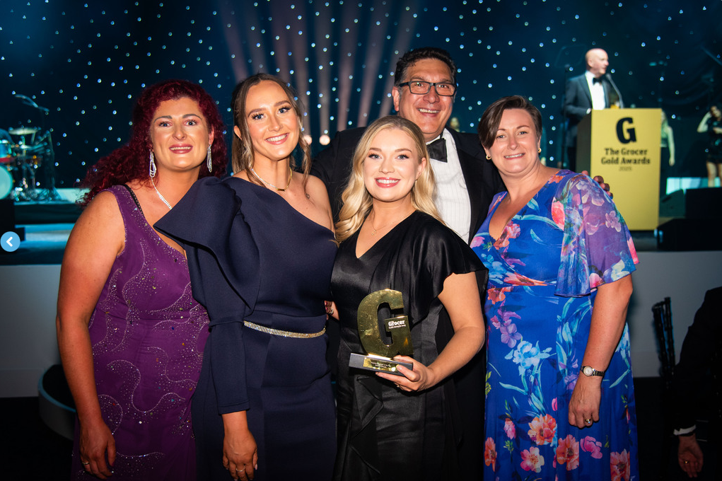 Mackle Pet Foods Named Employer of the Year at 2025 Grocer Gold Awards